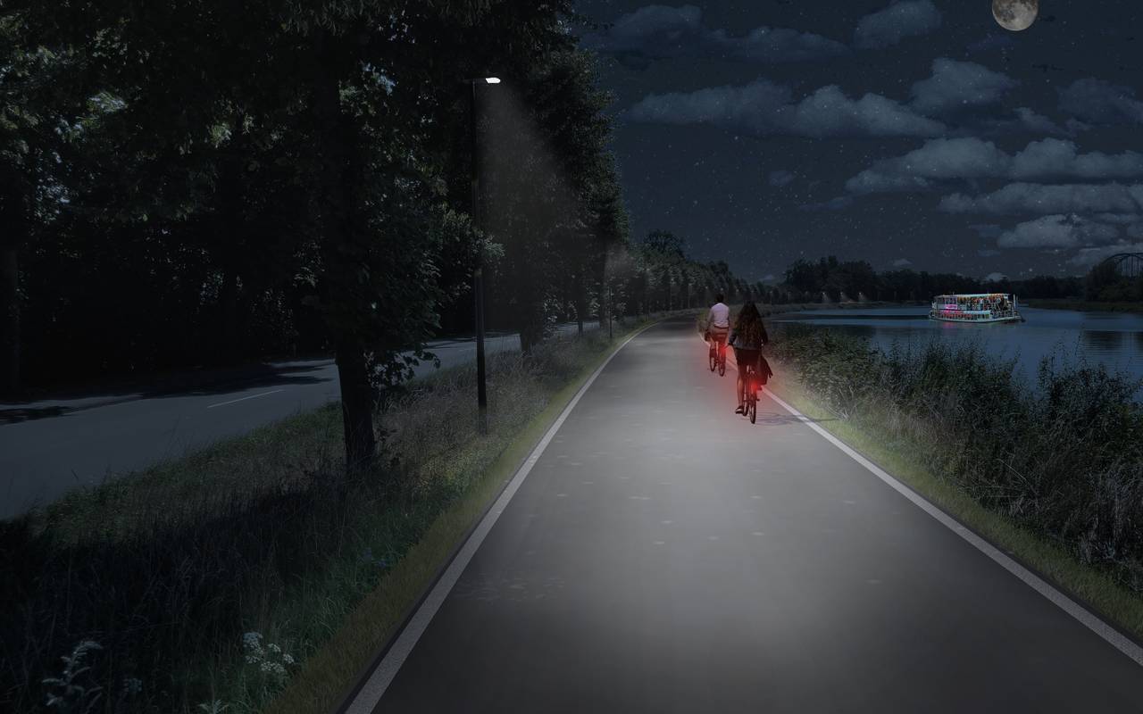 Kanalpromenade bei Nacht