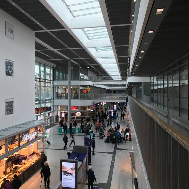 Der Hauptbahnhof von Münster - Innenansicht