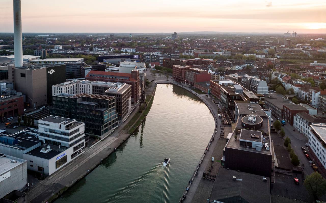 Ein Bild vom Stadthafen in Münster aus der Luft fotografiert.