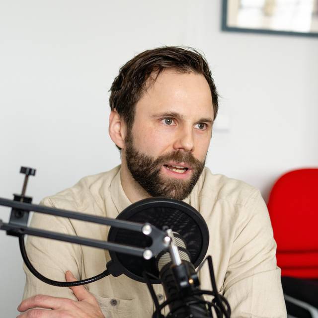 Neuer Podcast: Auf dem Foto ist der Soziologe und Kriminologe Jens Struck zu sehen. Er spricht über Clankriminalität.