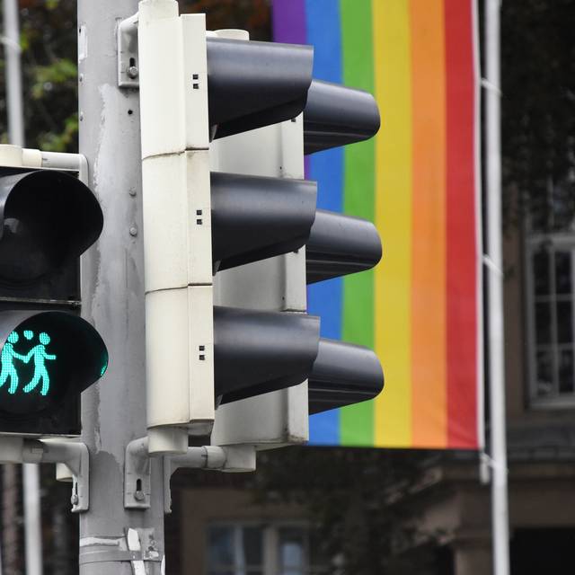 Ampel in Münster mit "Wiener Ampelmännchen"