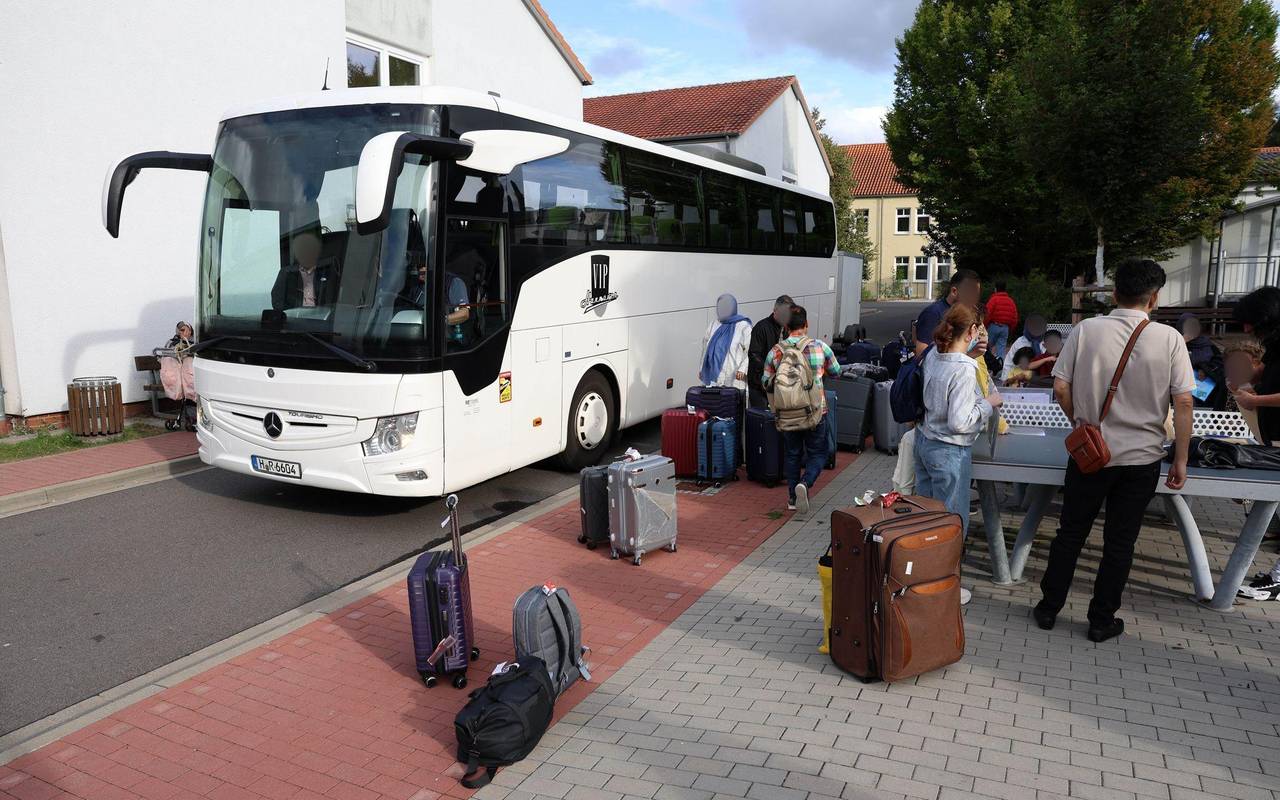 Ankunft von Afghanen mit Aufnahmezustand