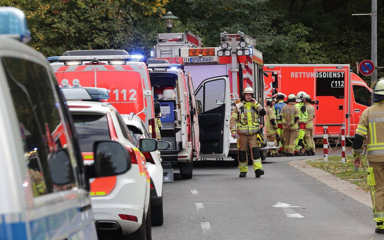 Feuerwehreinsatz an einem Düsseldorfer Freizeitbad