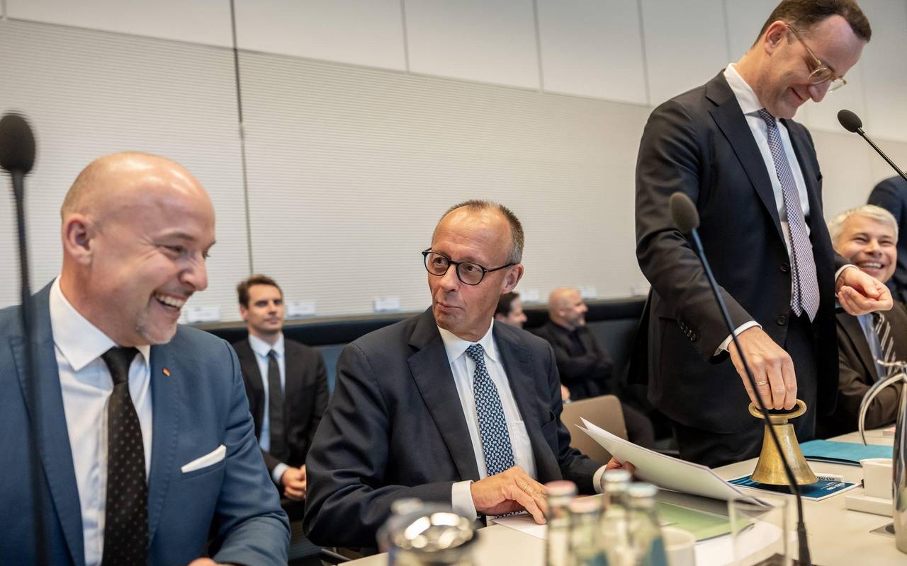 Sitzungen und Statements der Bundestagsfraktionen