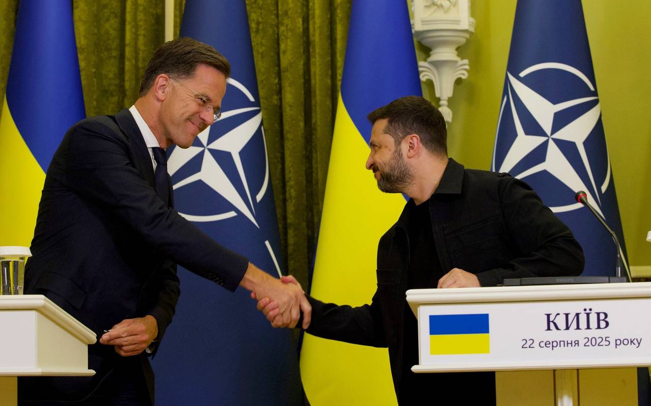 NATO-Generalsekretär Mark Rutte und der ukrainische Präsident Wolodymyr Selenskyj.