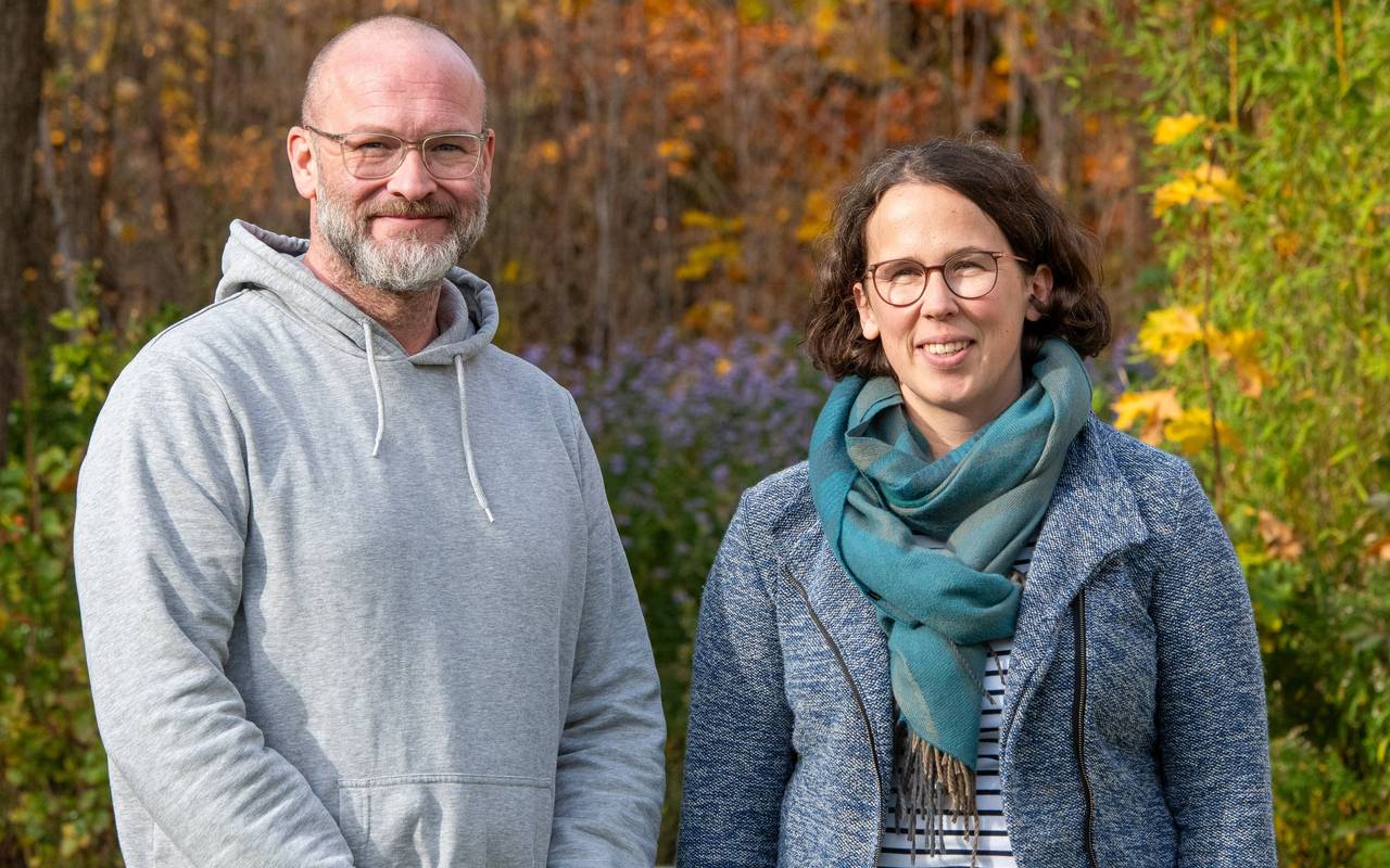 Ruth Kubina, die neue Leiterin der Telefonseelsorge Münster, wird den neuen Ausbildungskurs für Ehrenamtliche, der im März 2026 beginnt, gemeinsam mit ihrem Kollegen Peter Pattmöller leiten.