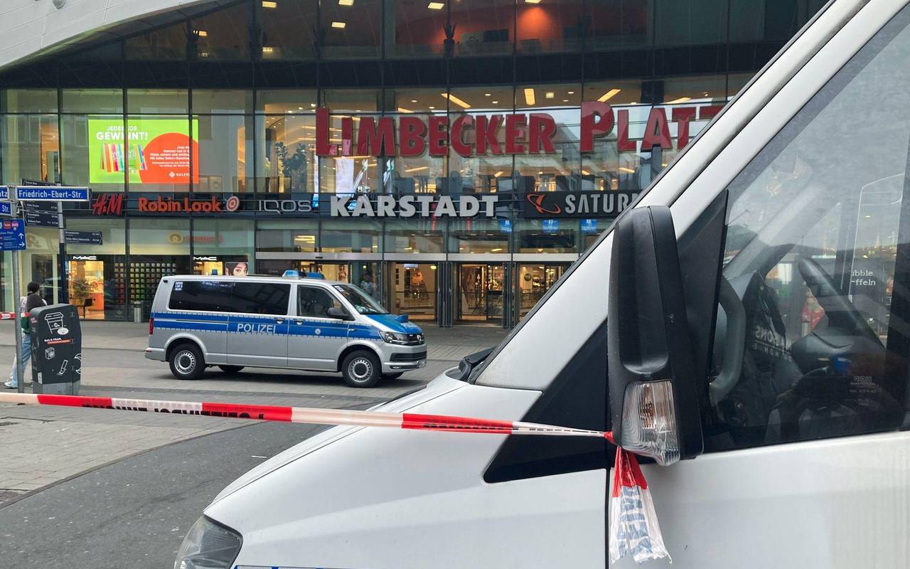 Polizei räumt Einkaufszentrum nach Drohung