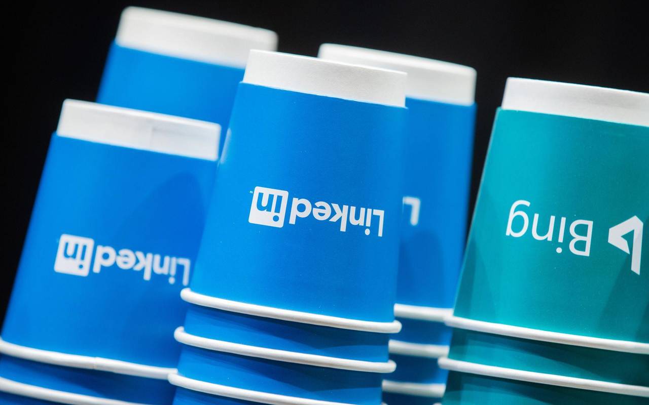 Netzwerk LinkedIn und Suchmaschine Bing