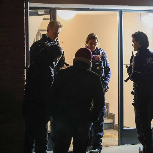 Frau lebensgefährlich verletzt