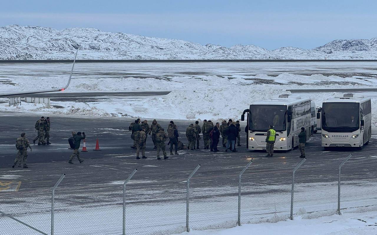 Deutsches Bundeswehr-Team kommt abends auf Grönland an