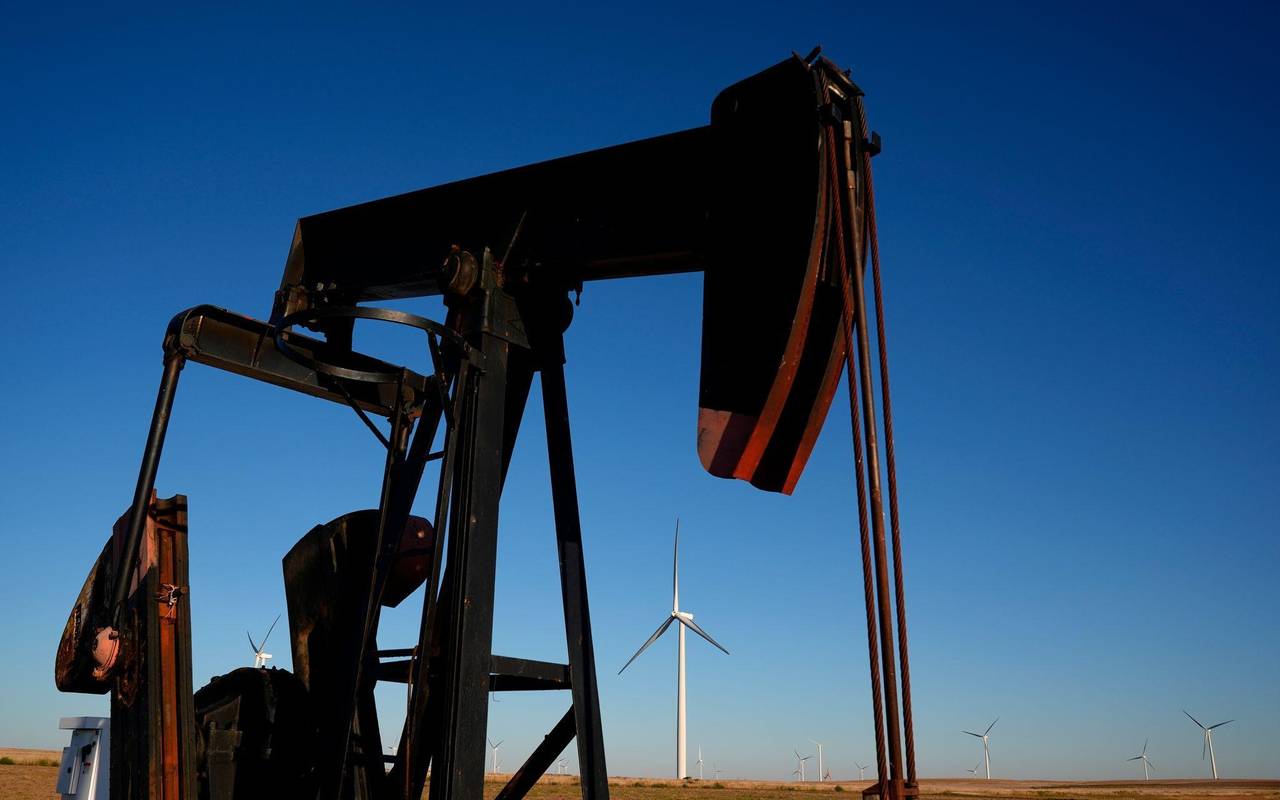 Das Verbrennen von Öl befeuert die Erderhitzung