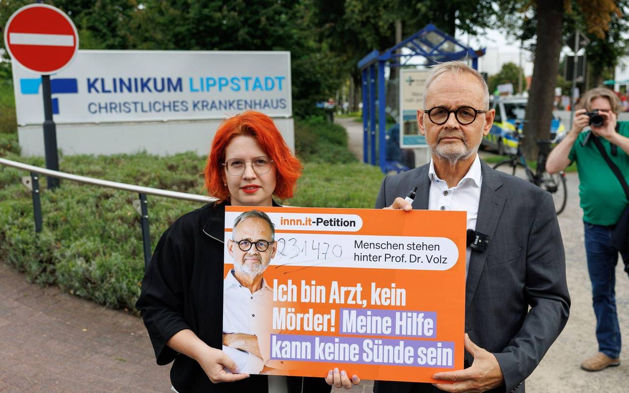 Klage gegen Verbot von Schwangerschaftsabbrüchen