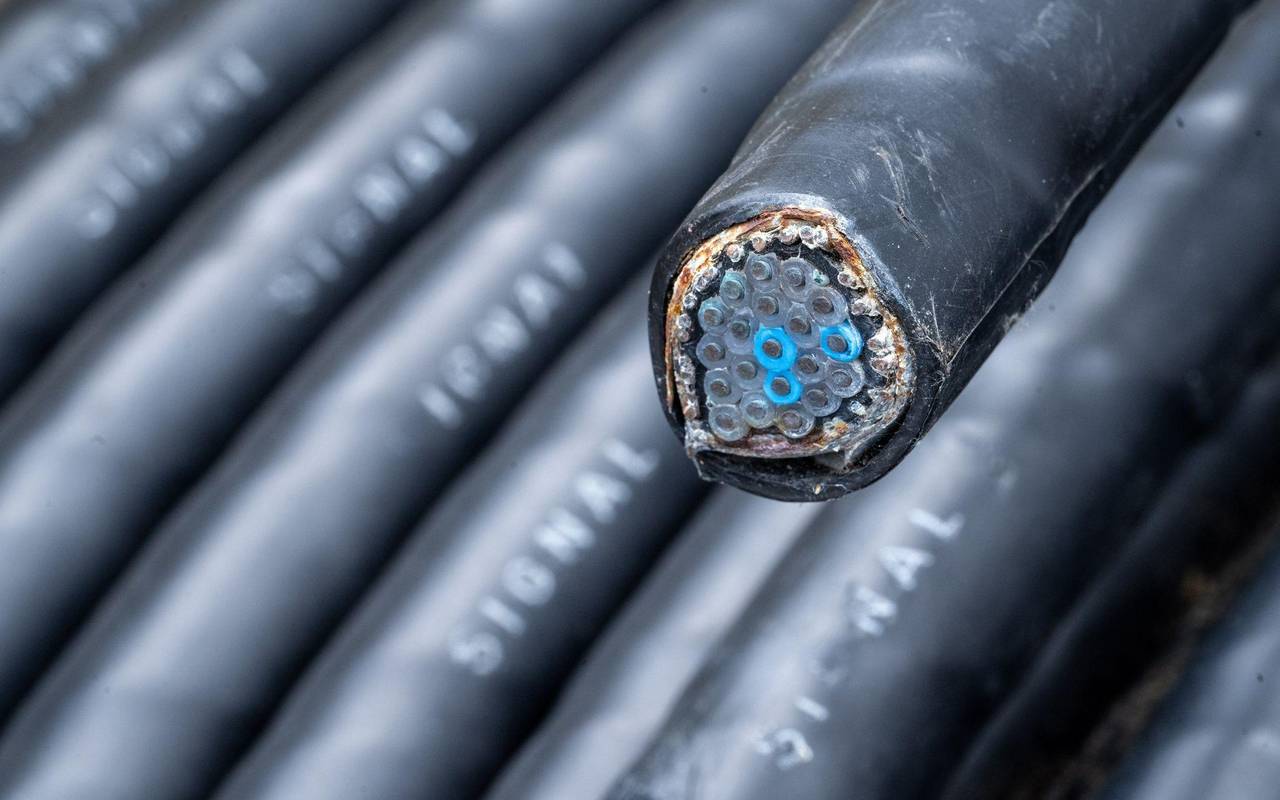 Kabel beschädigt, Bahnverkehr gestört