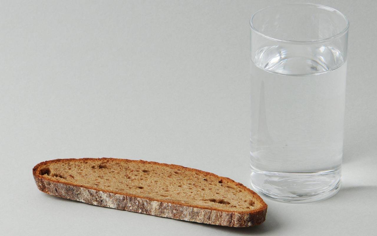 Wasser und Brot