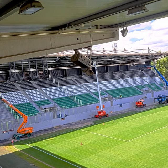 Der Blick auf die neue Tribüne im Preußenstadion in Münster.