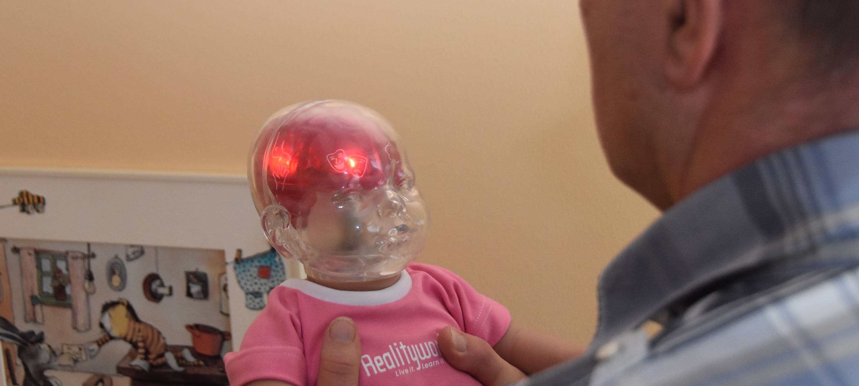 Babypuppe hilft bei "Schütteltrauma"-Ermittlungen