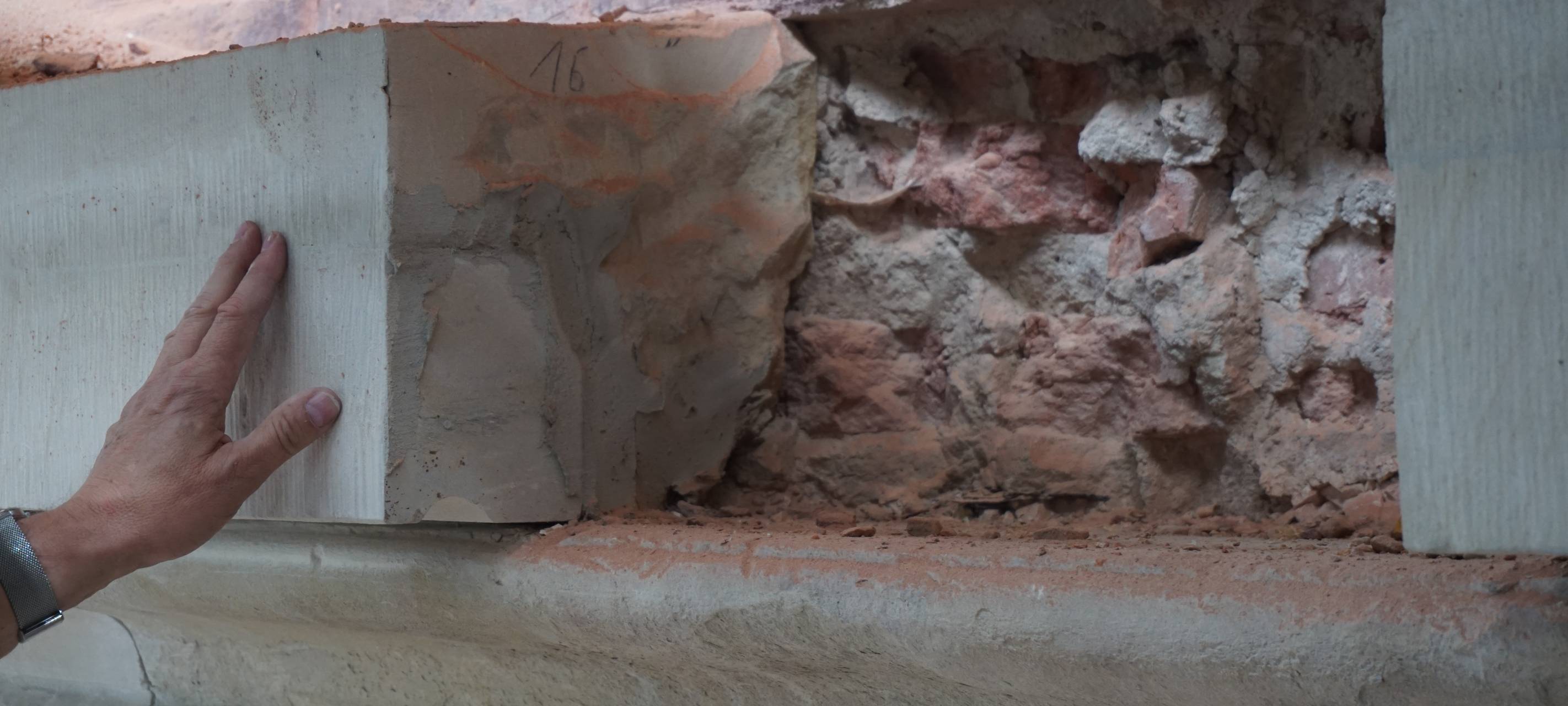 Restaurierung der Schloss-Fassade: Alles läuft nach Plan