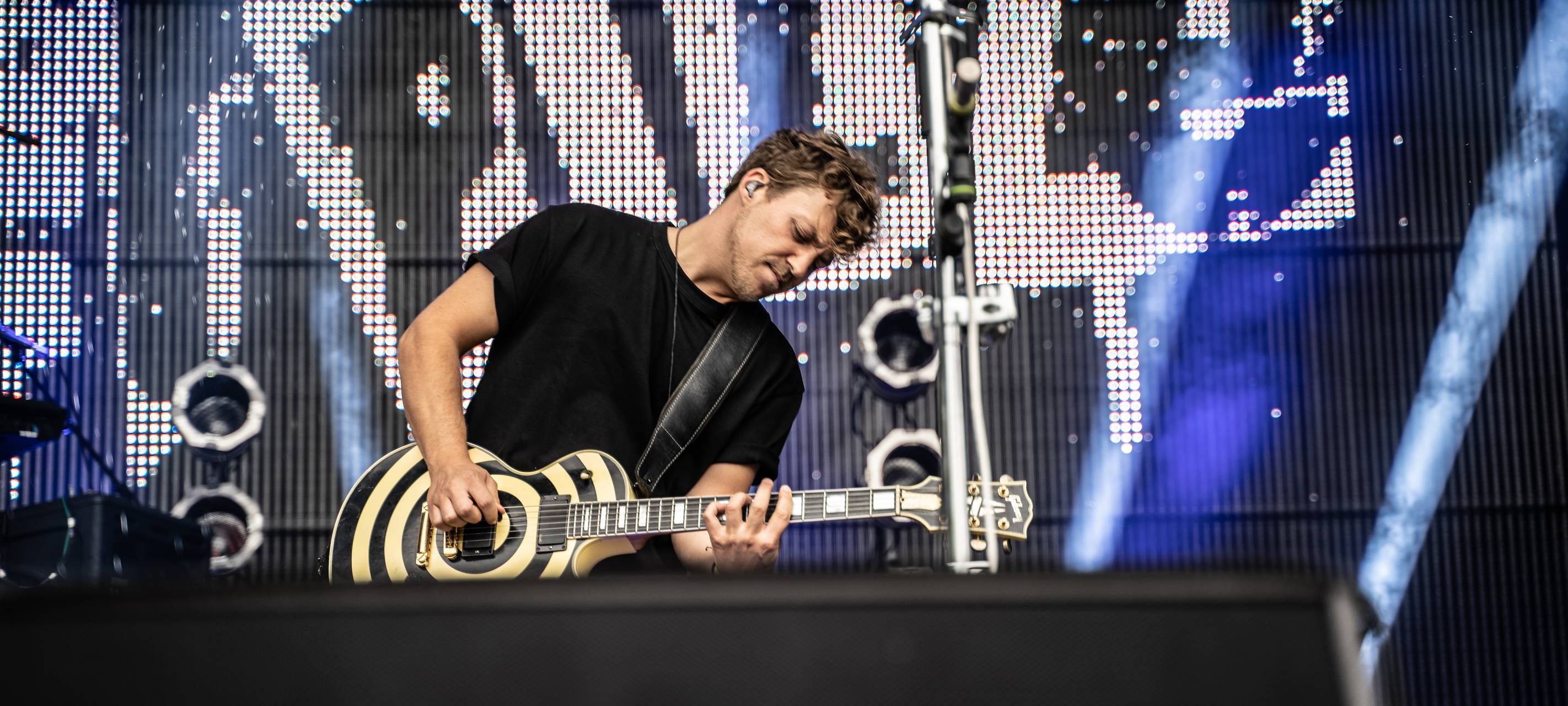 Die Killerpilze und Fünf Sterne Deluxe traten am Samstag vor dem Headliner H-Blockx auf