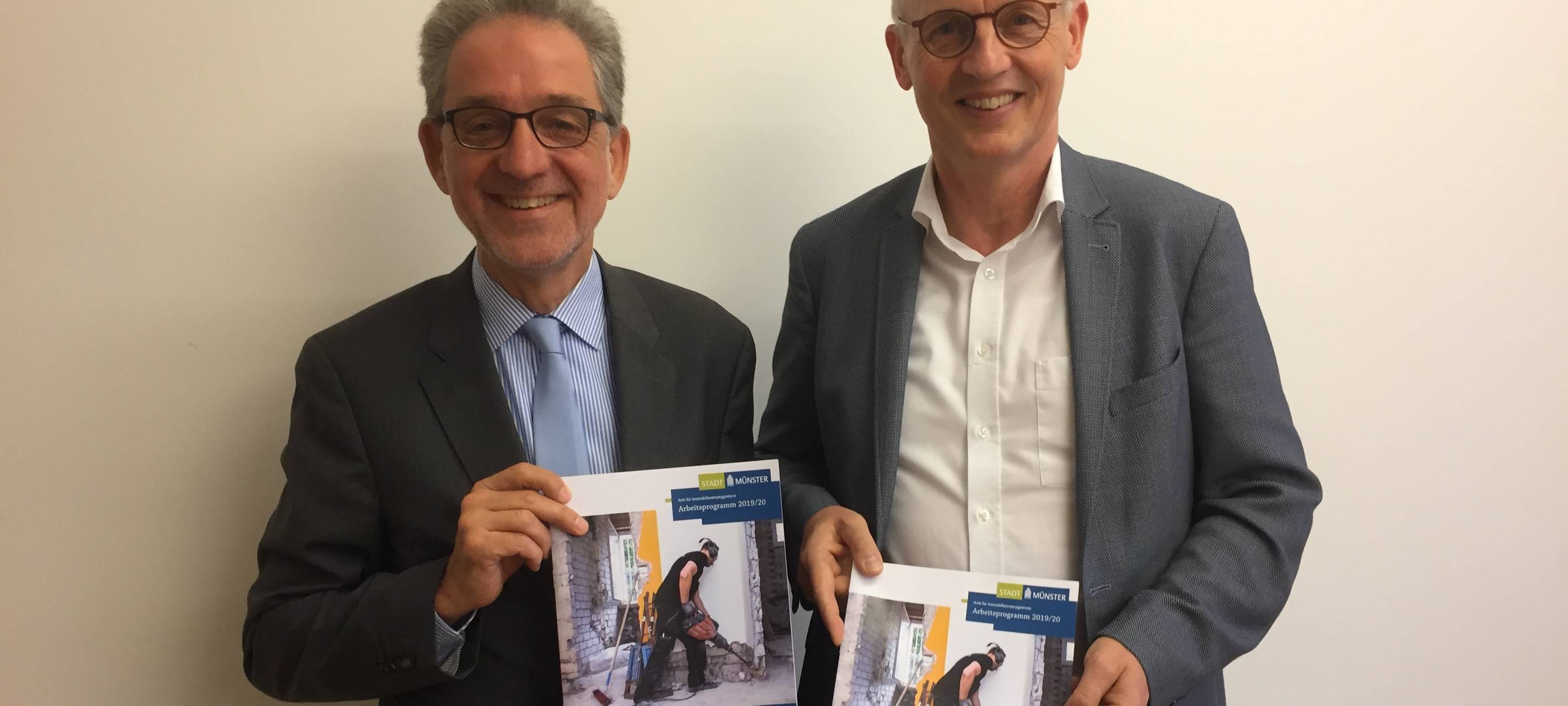 Wohnraum, Schulbau und Klimaschutz