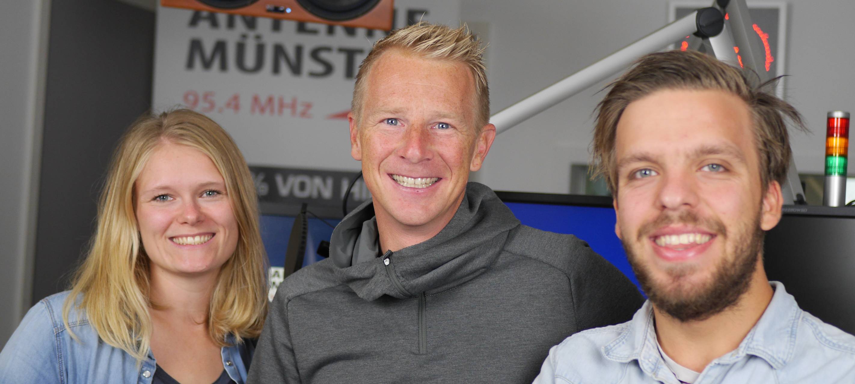 Fabian Wegmann mit Miriam Gerding und Gerrit Nissen