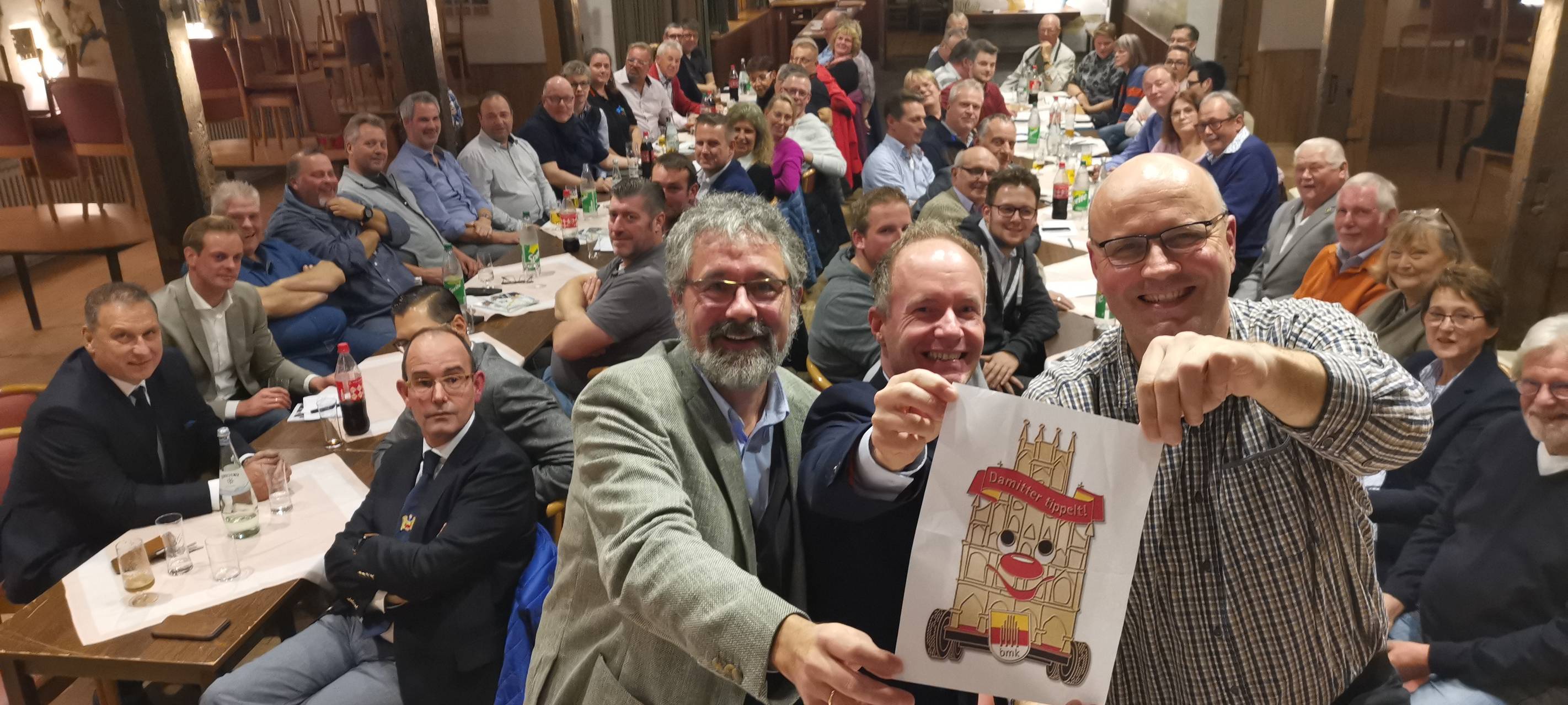 „Tradition, Moderne und joveler Tanz“: Karnevalsauftakt in Münster