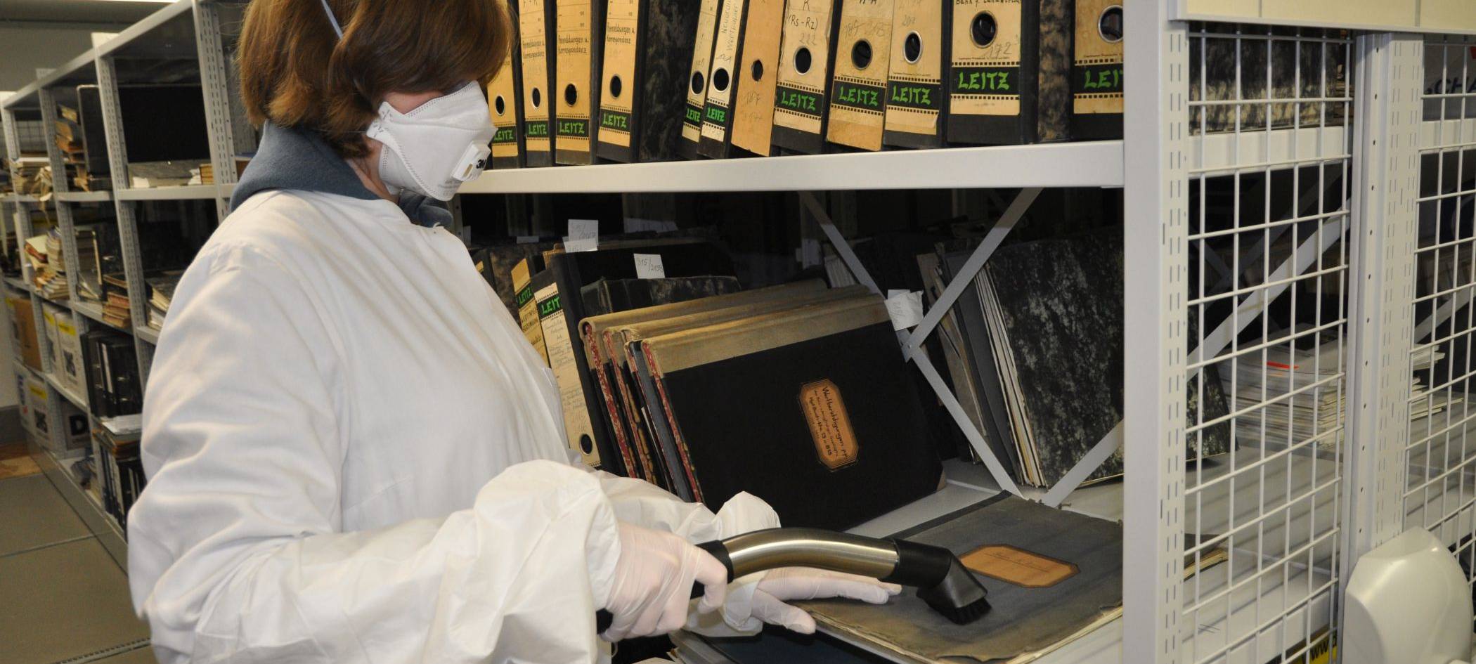 Verbesserung der Hygiene im Archiv