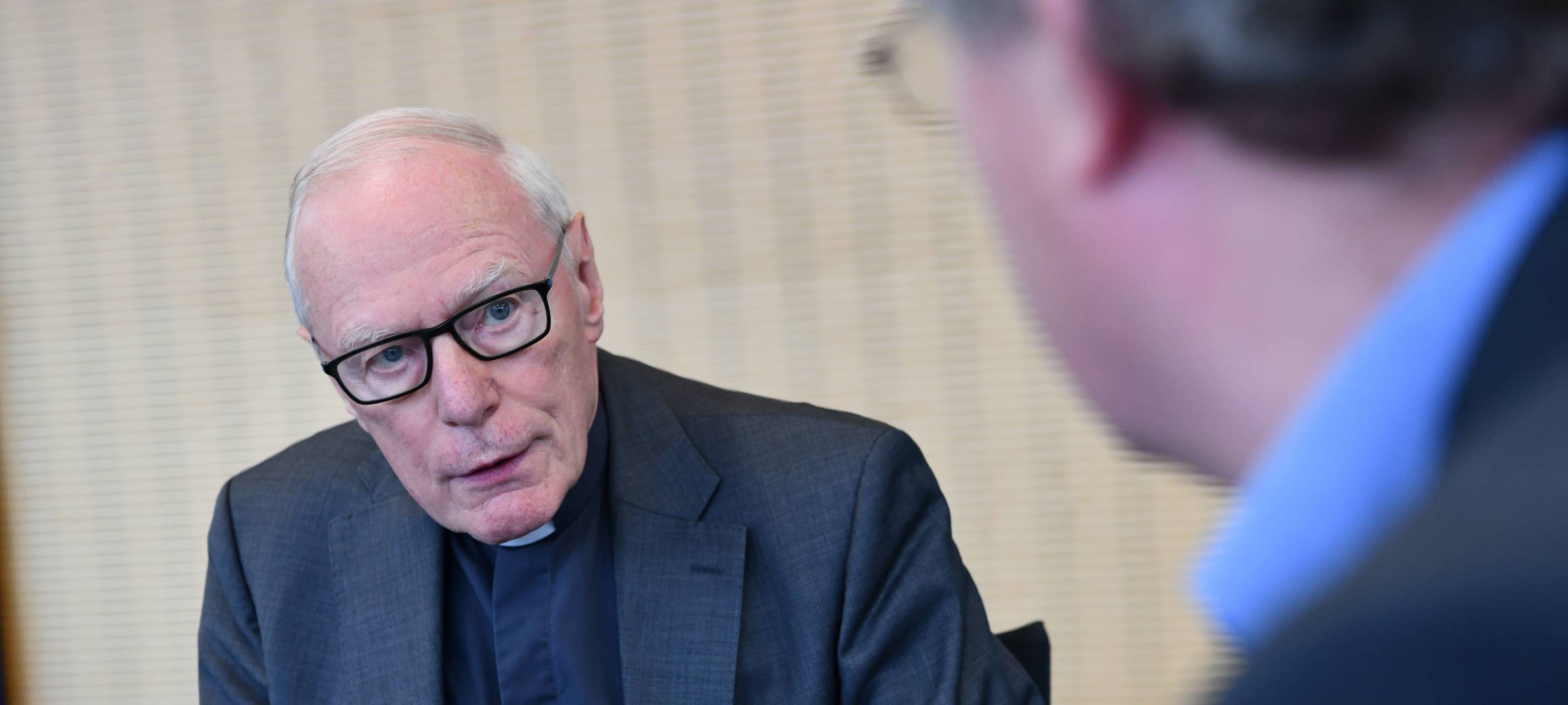 Ehemaliger Generalvikar räumt schwere Fehler ein