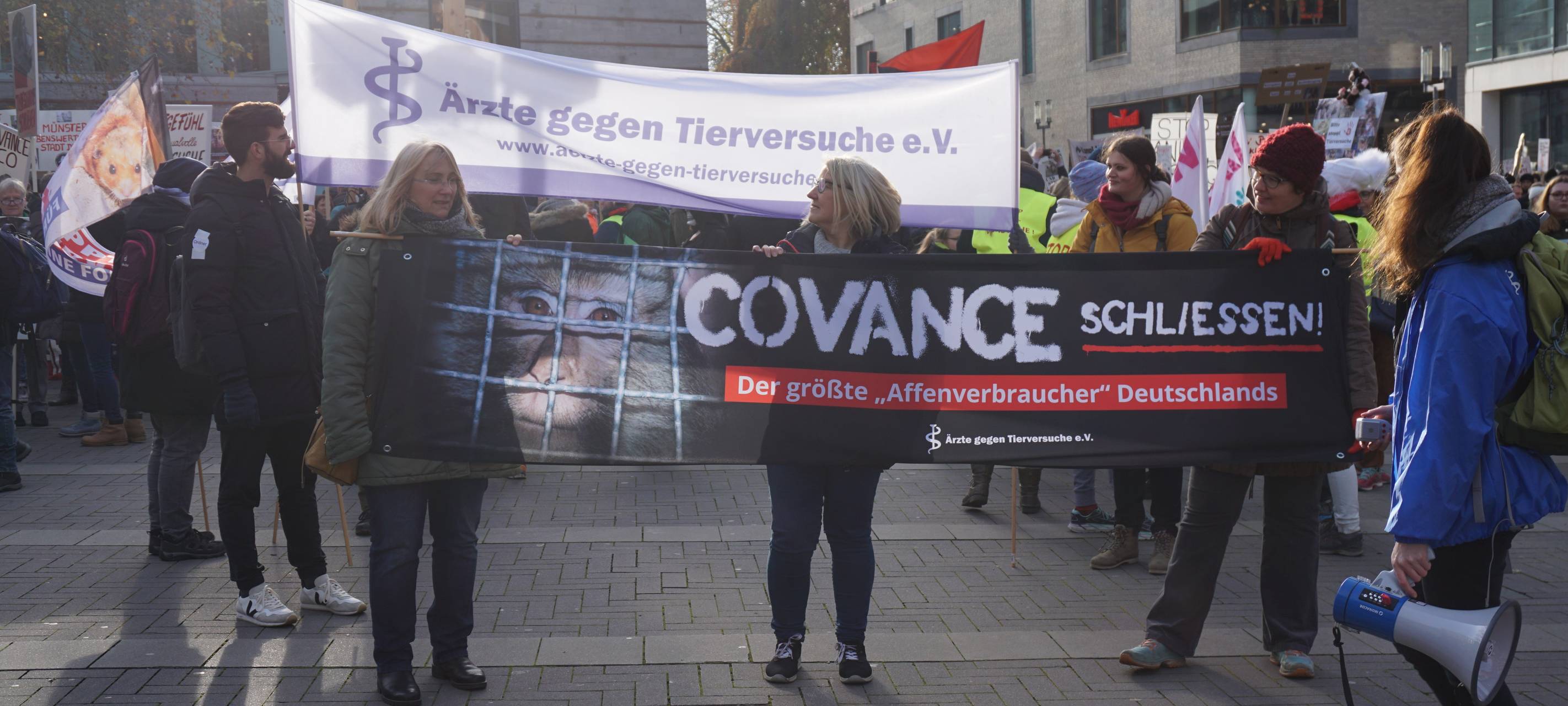 Demo gegen Tierversuche
