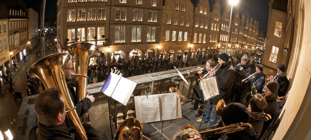 Adventsmusik vom Sentenzbogen