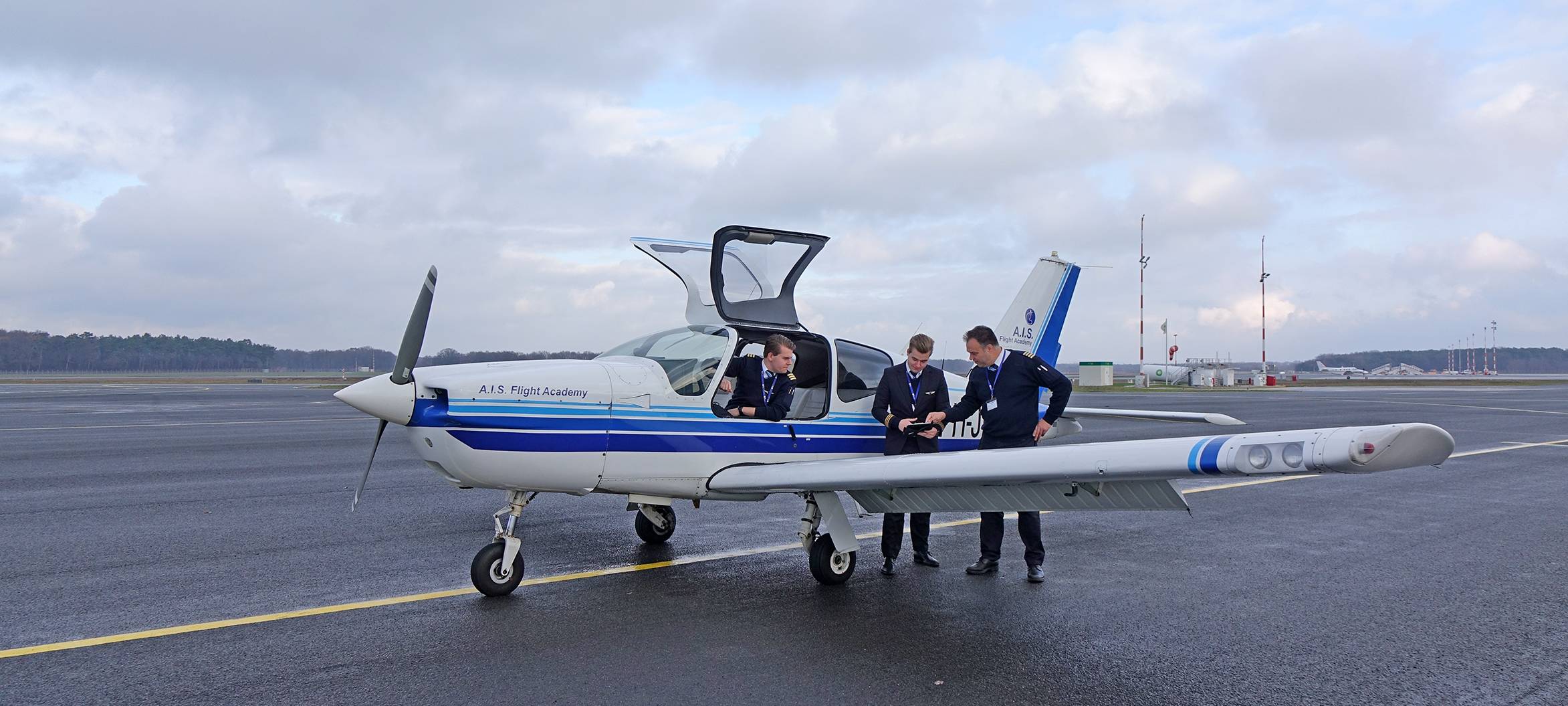 Neue AIS Flight Academy am FMO