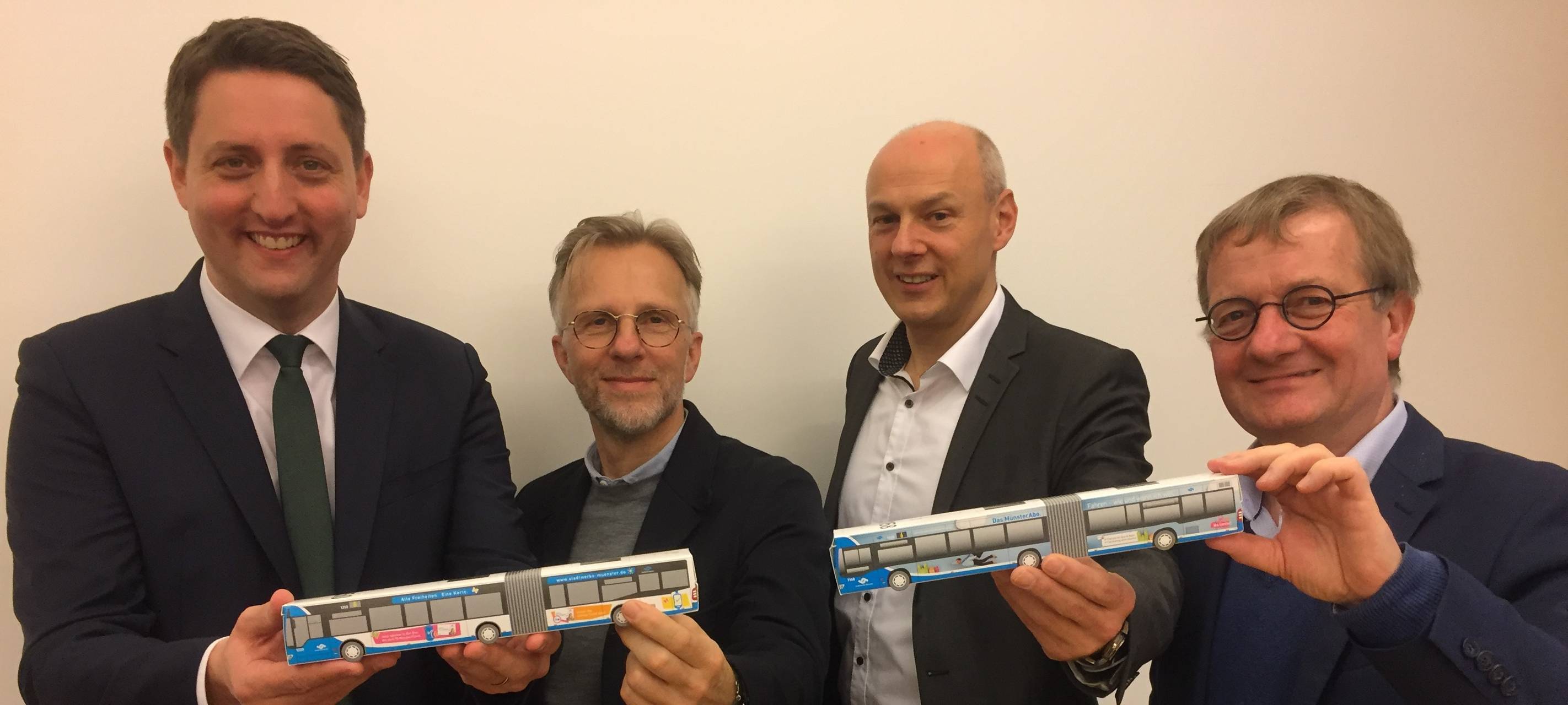 Kostenloser Nahverkehr im Advent voller Erfolg