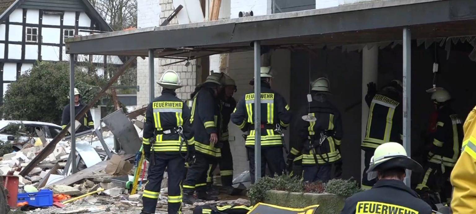 Feuerwehrmann wurde von Trümmern erschlagen
