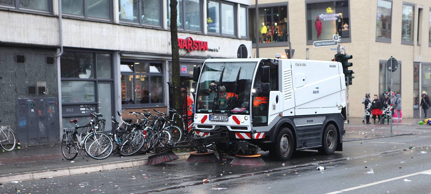 Rosenmontag: 14 Tonnen Abfall eingesammelt