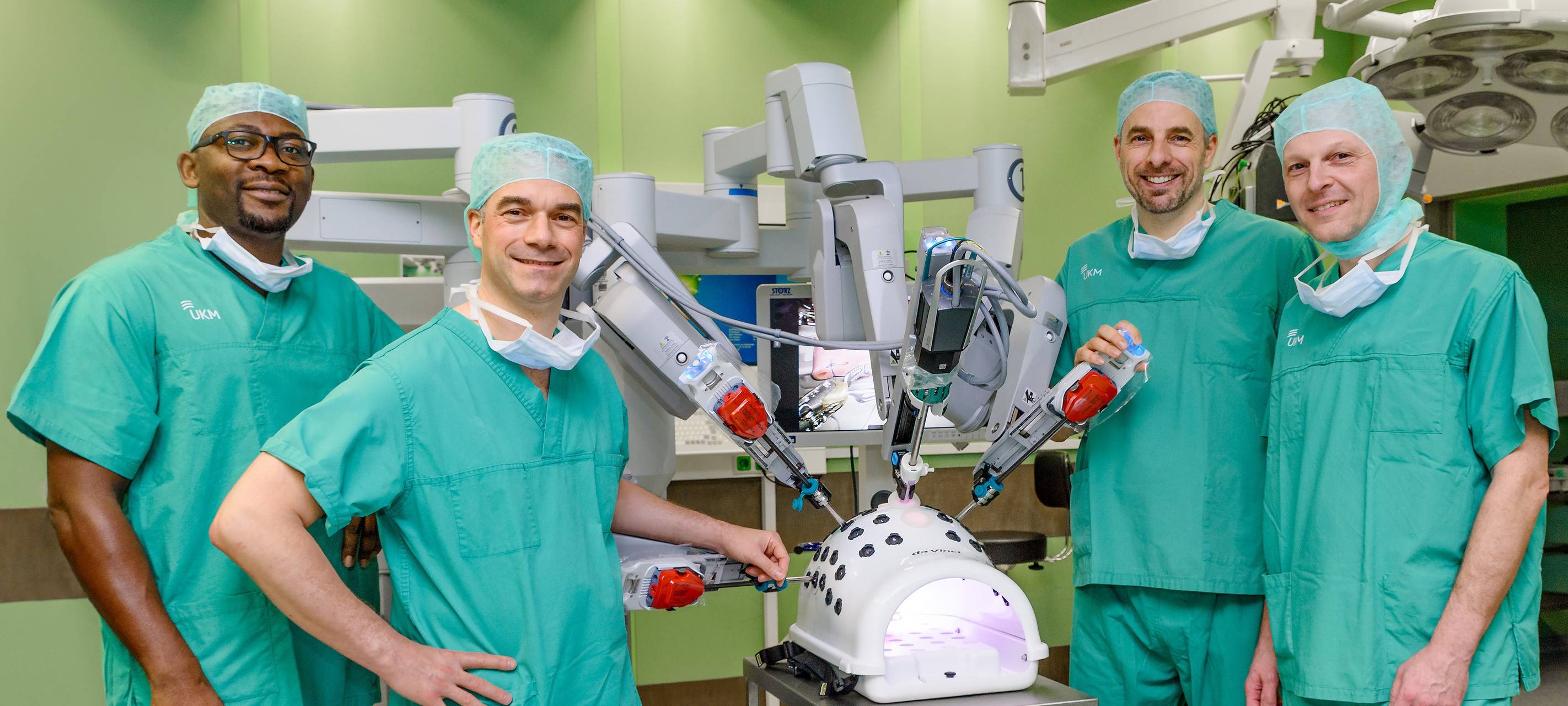 Roboterassistierte OP-Verfahren bei Darmkrebs