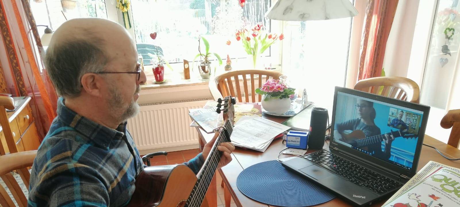 Ein kleines Stück Normalität: Musik im Online-Unterricht