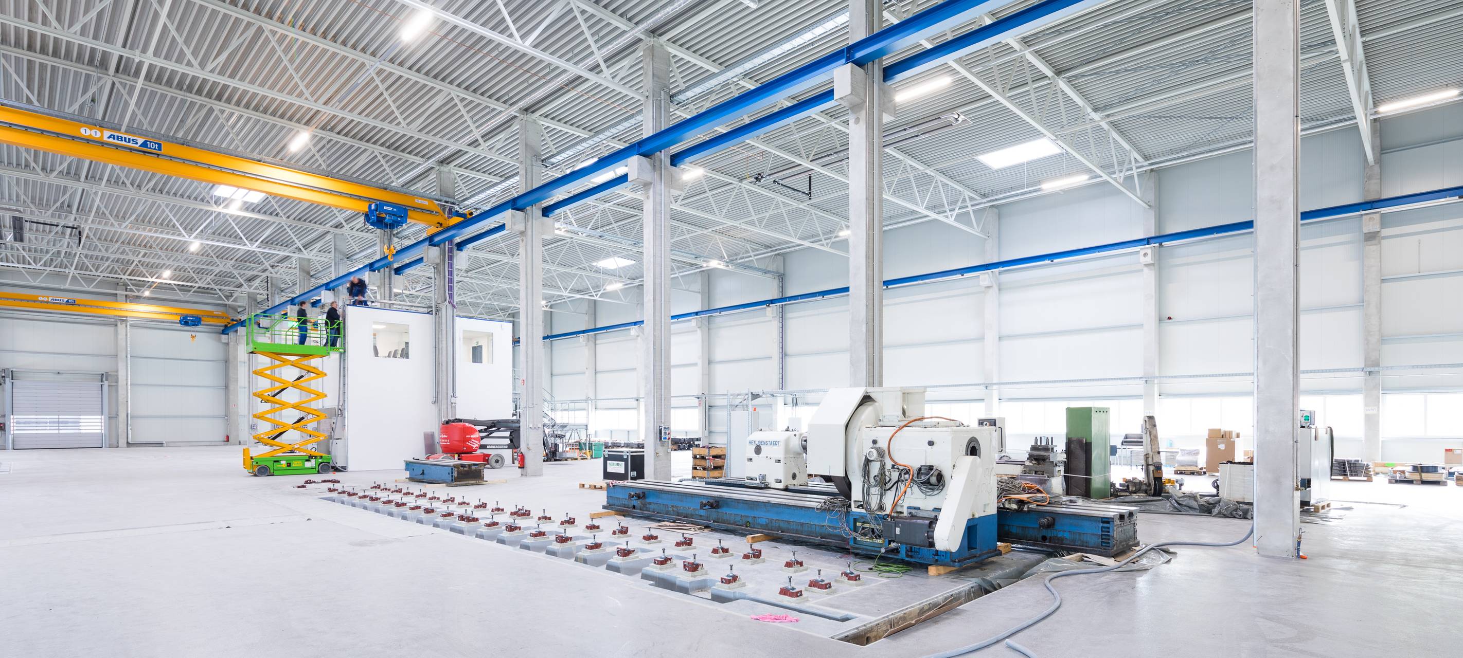 Goldbeck übergibt Neubau an Schlatter Deutschland