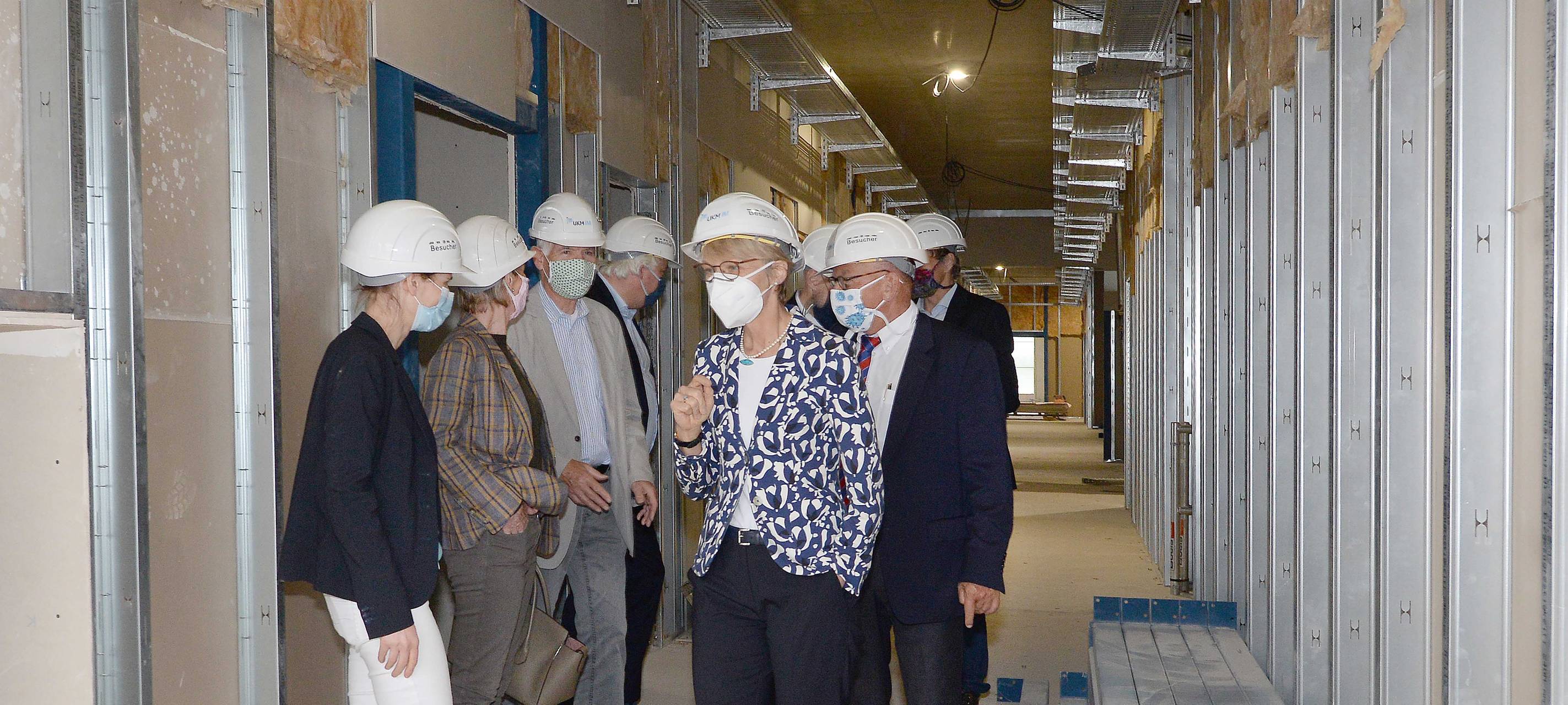Rohbau des UKM-Knochenmarktransplantationszentrums ist fertig