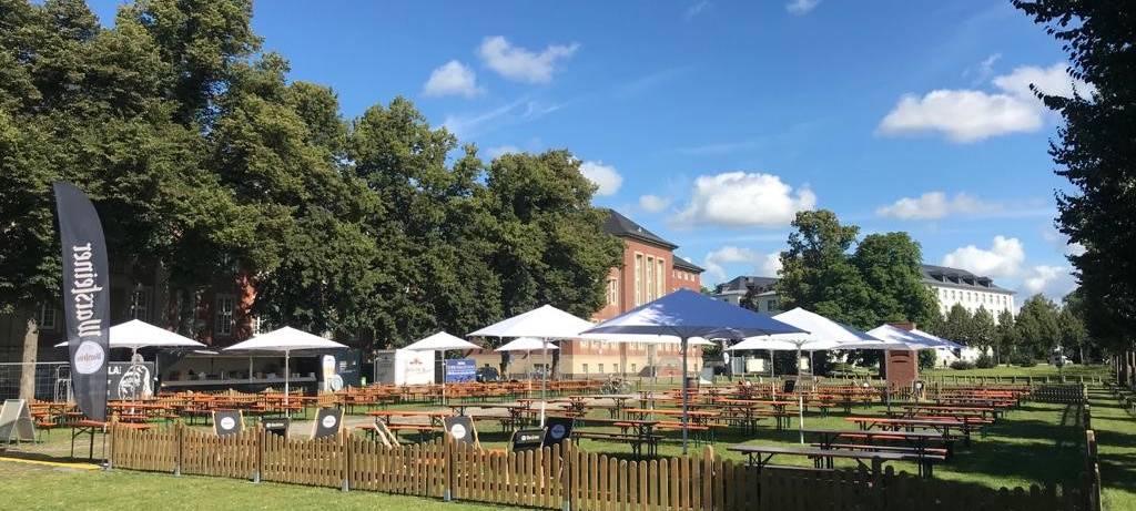 Biergarten am Schloss