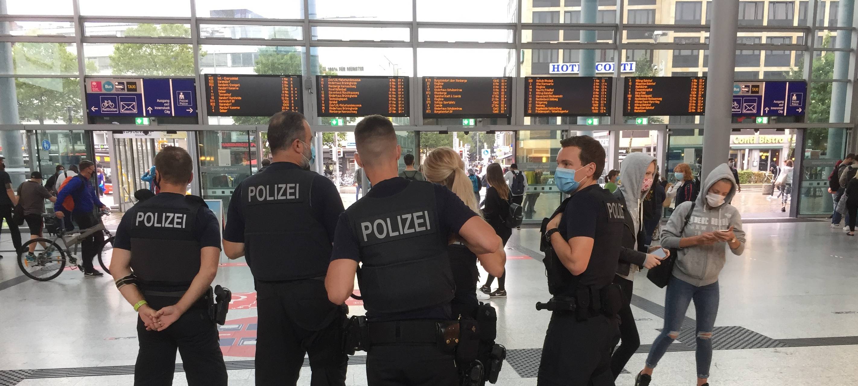 Kontrollen zur Maskenpflicht in Zügen und Bahnhöfen