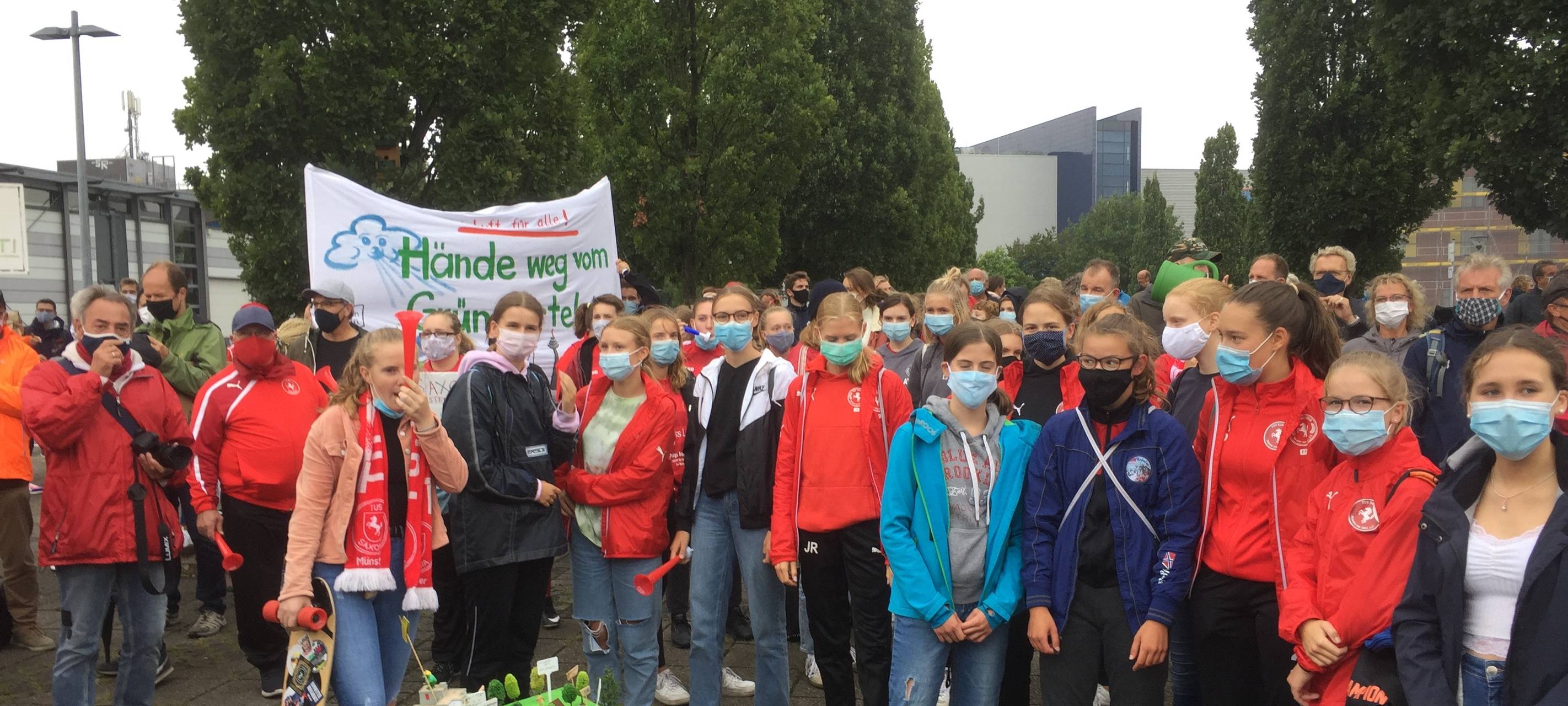 Demos vor der Ratssitzung