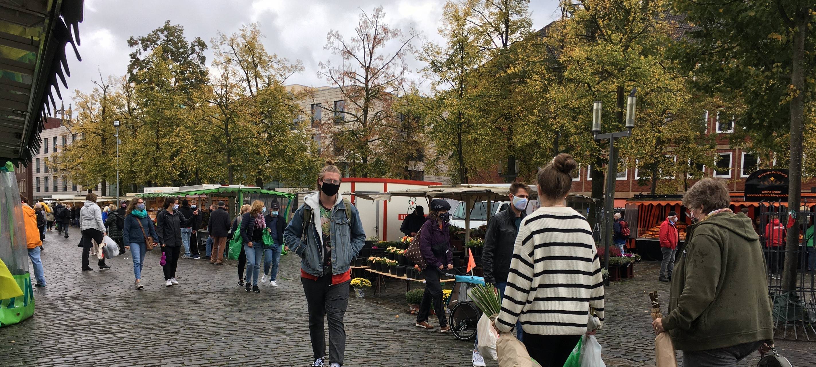 Wochenmarkt: Abbruch wegen Demo