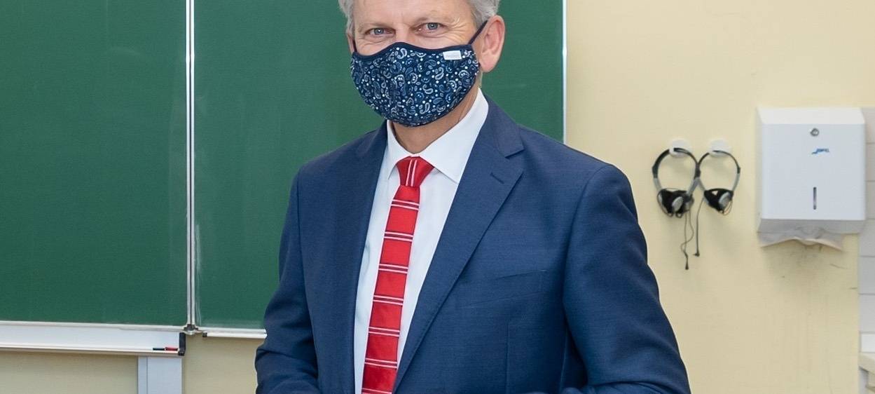 Luftfilter unterstützen Virenschutz an Schulen