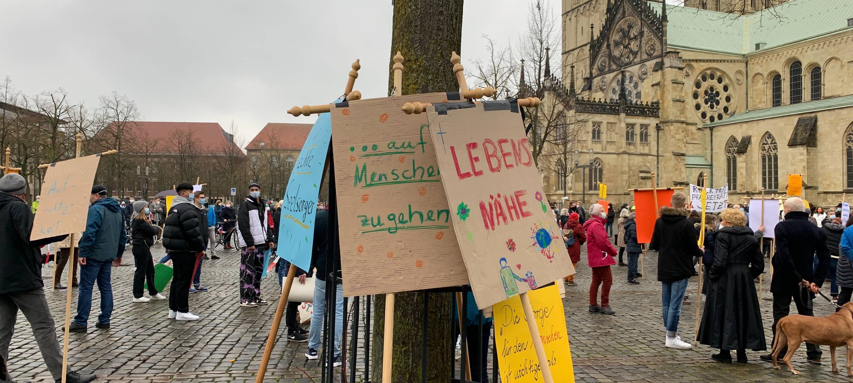 Neue Proteste gegen die Versetzung von Pastor Laufmöller