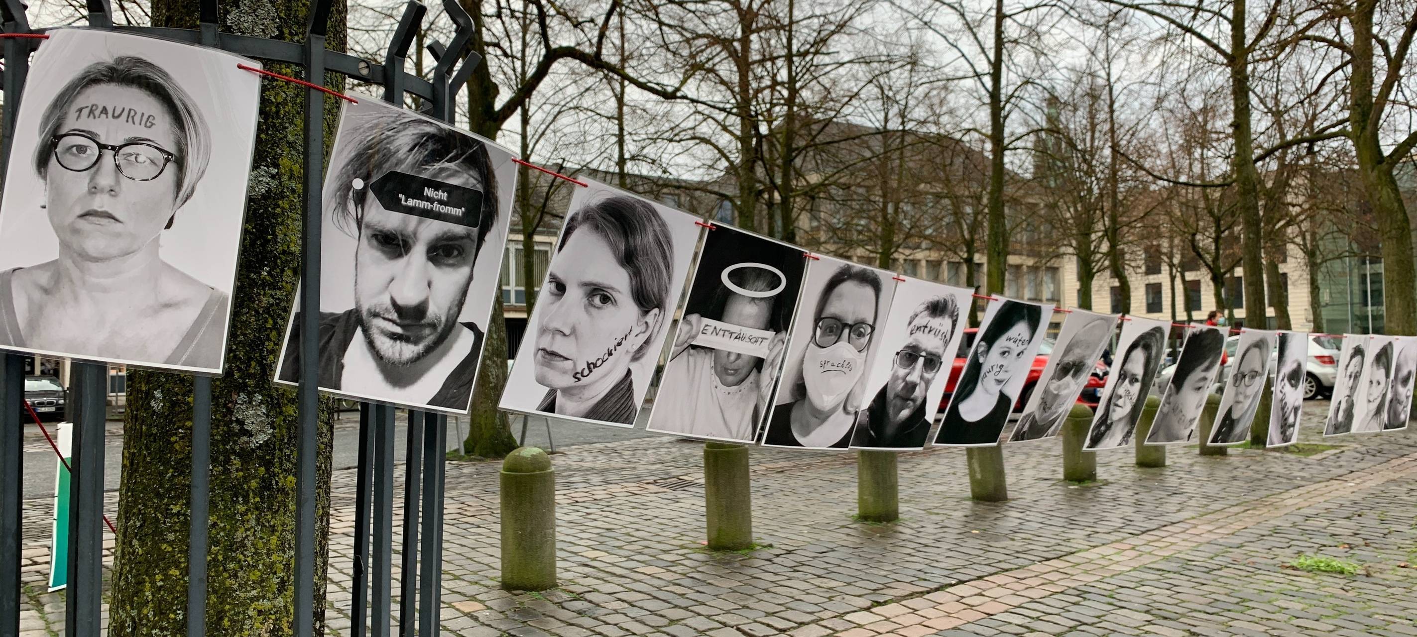 St. Stephanus Gemeinde demonstriert für den Verbleib von Pfarrer Laufmöller