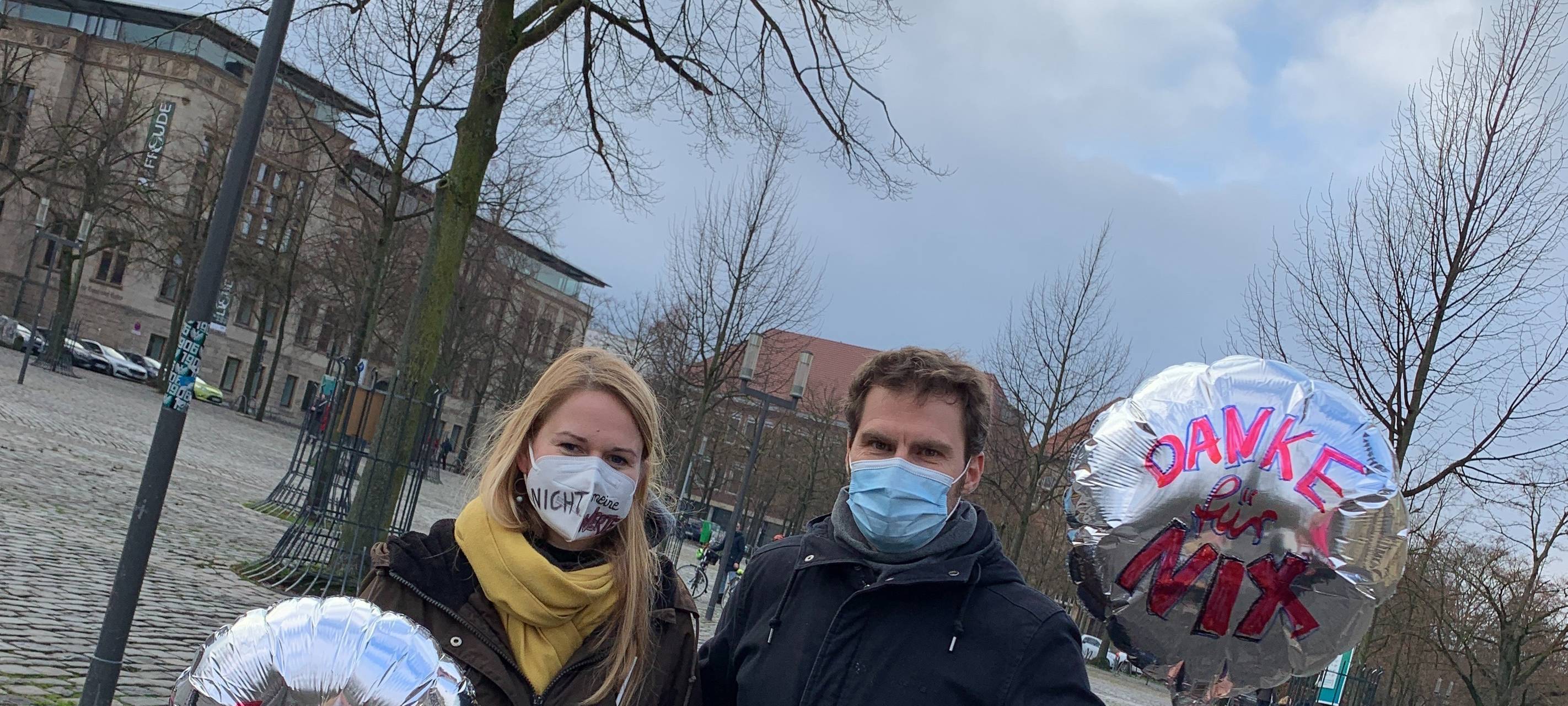 St. Stephanus Gemeinde demonstriert für den Verbleib von Pfarrer Laufmöller