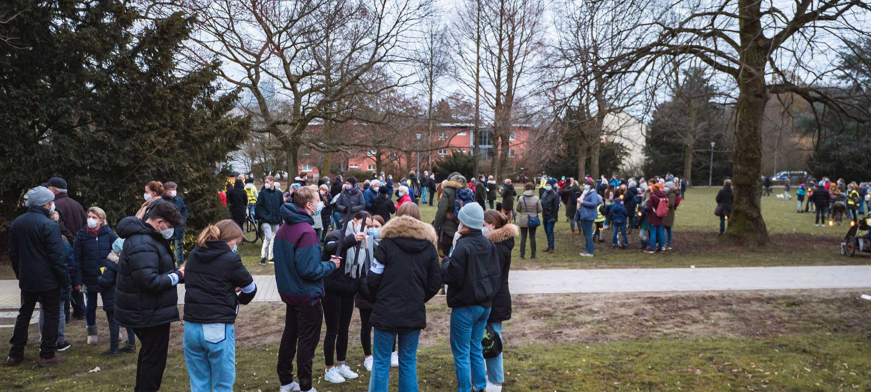 Fackelzug für den Verbleib von Pastor Laufmöller