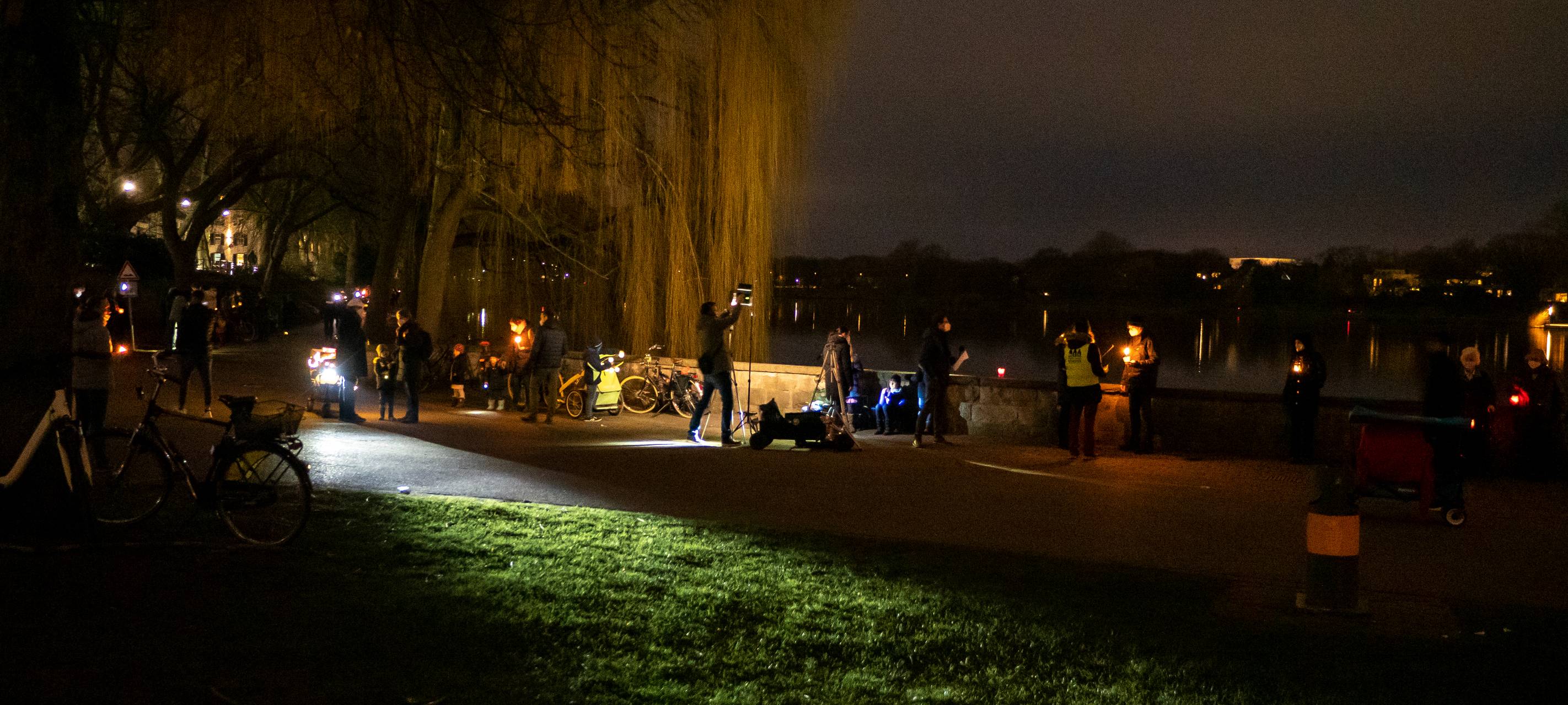 Fackelzug für den Verbleib von Pastor Laufmöller