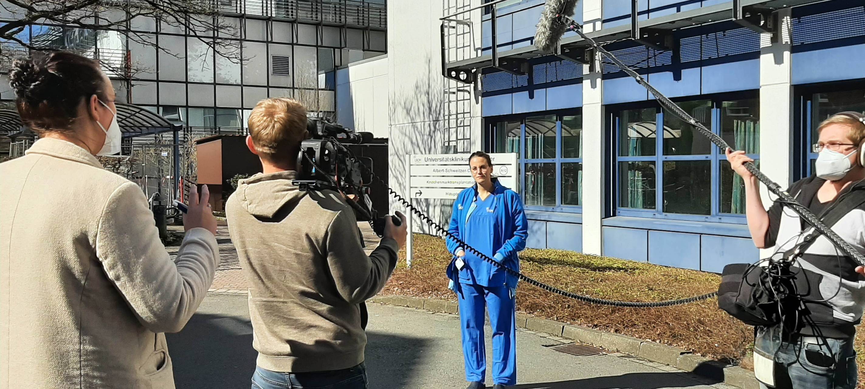 Joko und Klaas: Reportage mit UKM-Pflegerin Meike