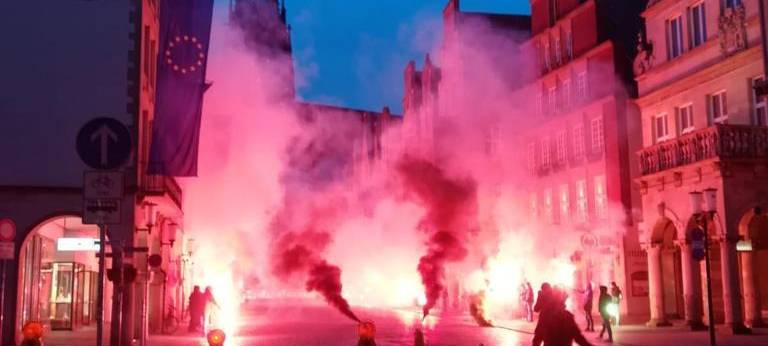 Pyro-Aktion auf Prinzipalmarkt