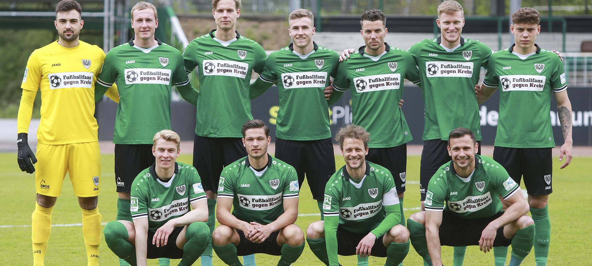 SCP-Trikots zum Ersteigern